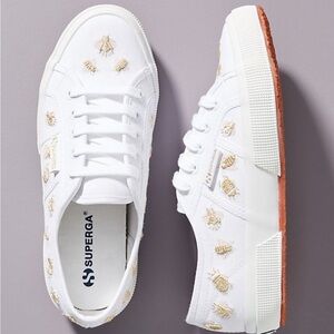 Superga bee embroidered sneakers🐝🐝